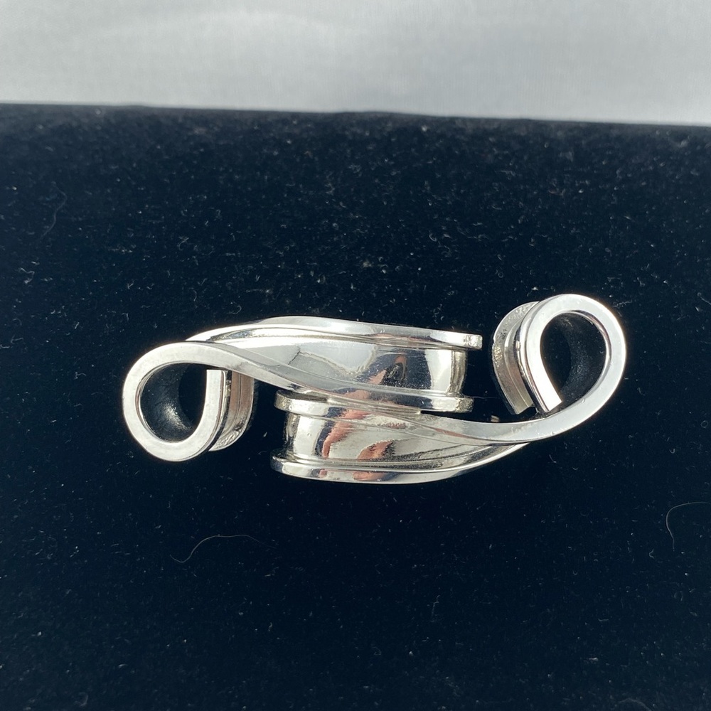 Vintage Bartek silver tone twists brooch